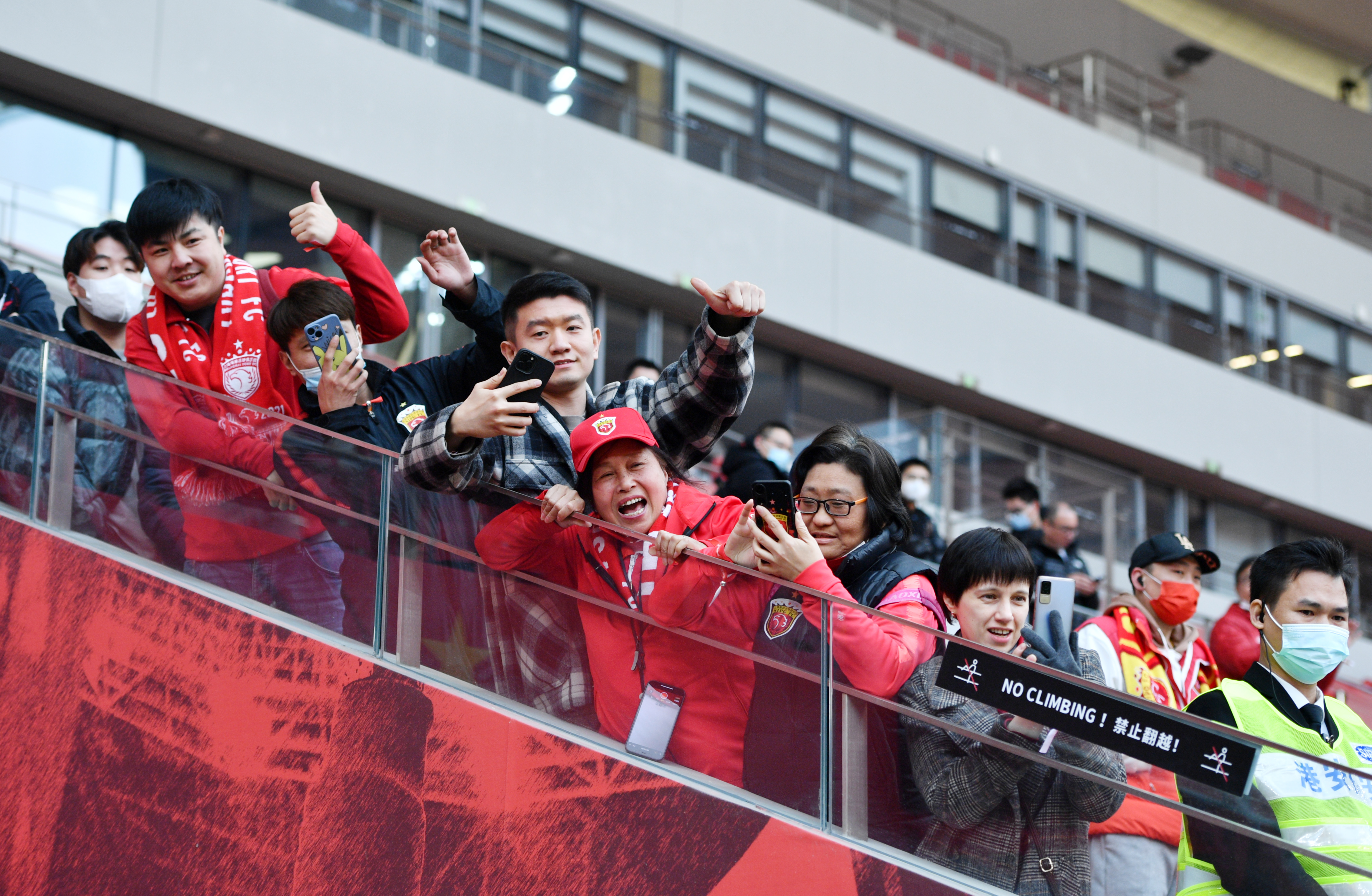 开云综合体育-莎拉波娃重要时刻夺冠,中国队带队取胜!-开云综合体育